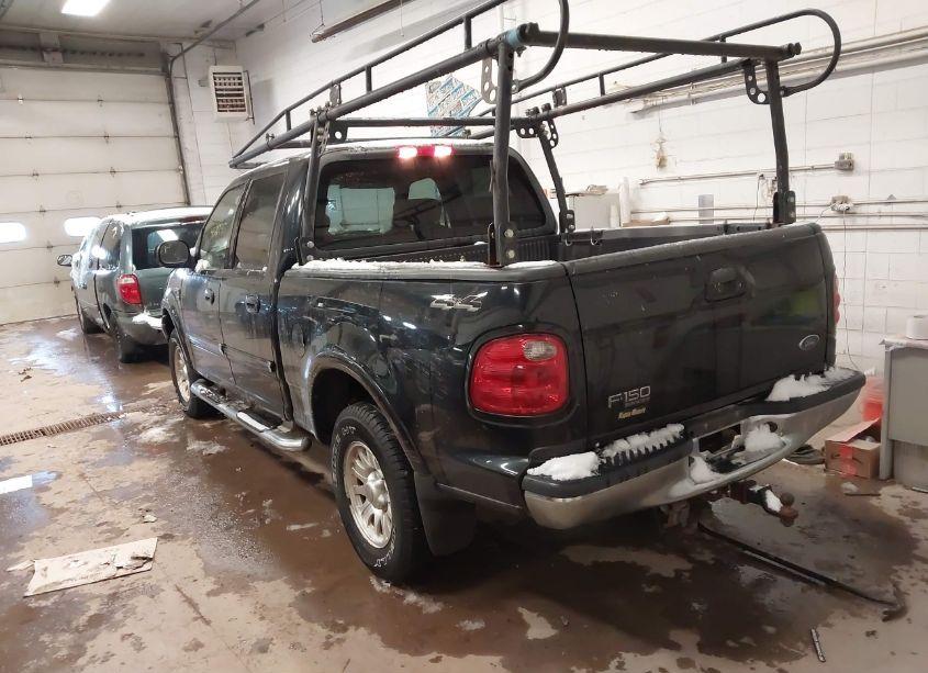 Photo 3 of 2003 Ford F-150 LARIAT/XLT (VIN 1FTRW08L53KB25833)