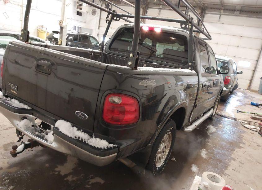 Photo 4 of 2003 Ford F-150 LARIAT/XLT (VIN 1FTRW08L53KB25833)