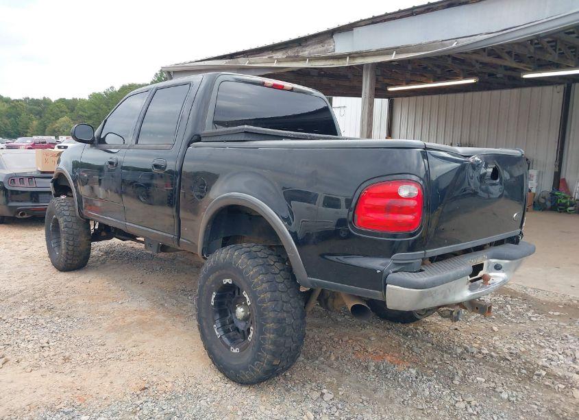 Photo 3 of 2003 Ford F-150 LARIAT/XLT (VIN 1FTRW08L53KD72866)