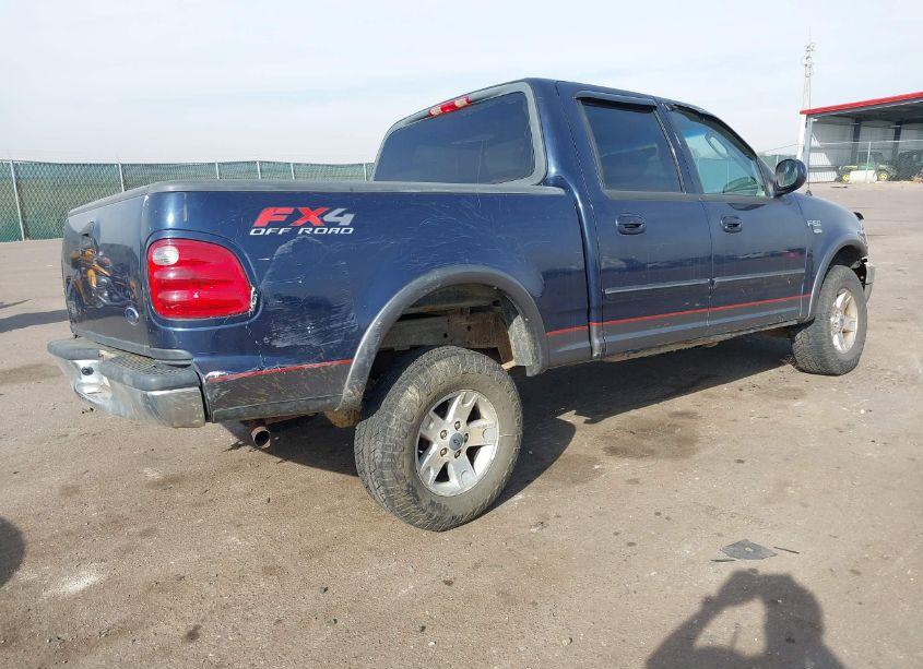 Photo 4 of 2003 Ford F-150 LARIAT/XLT (VIN 1FTRW08L53KD81860)