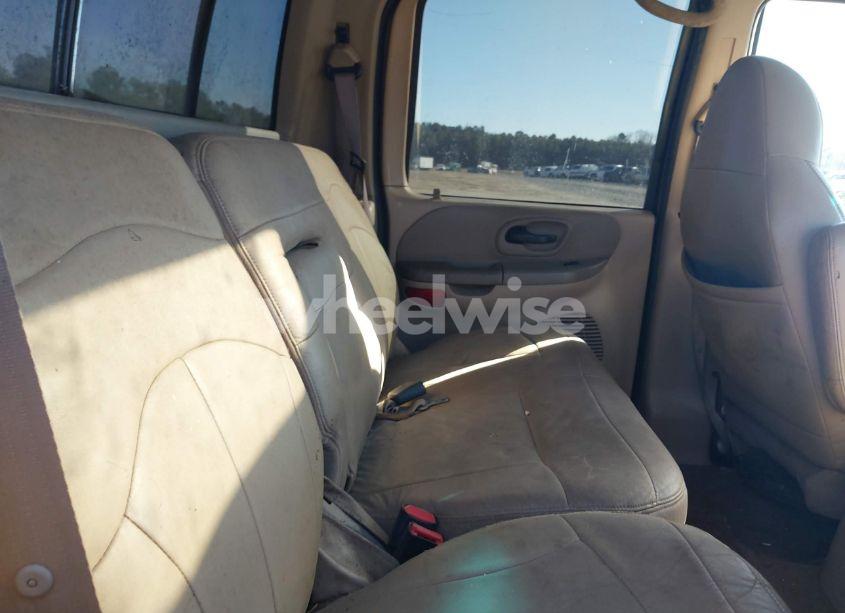 Photo 8 of 2001 Ford F-150 KING RANCH EDITION/LARIAT/XLT (VIN 1FTRW08L61KE48995)