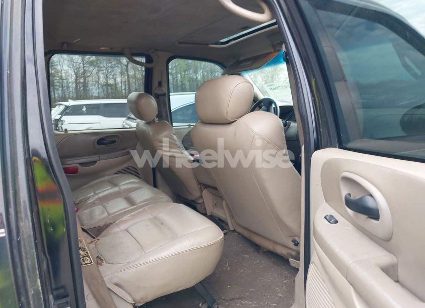 Photo 8 of 2001 Ford F-150 KING RANCH EDITION/LARIAT/XLT (VIN 1FTRW08L61KF76055)