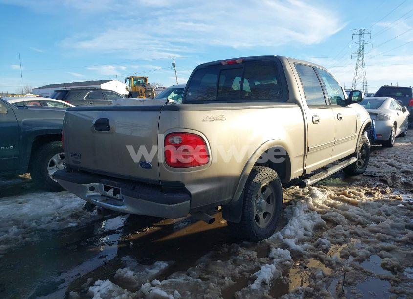 Photo 4 of 2002 Ford F-150 LARIAT/XLT (VIN 1FTRW08L62KB70522)