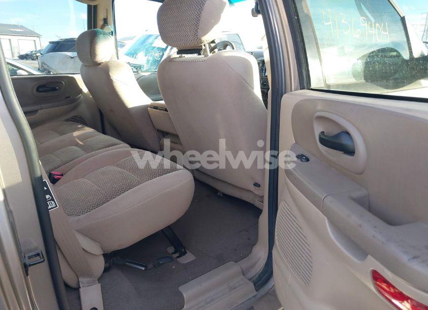 Photo 8 of 2002 Ford F-150 LARIAT/XLT (VIN 1FTRW08L62KB70522)