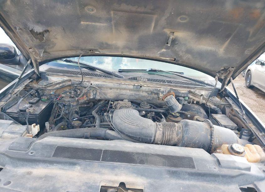 Photo 10 of 2002 Ford F-150 LARIAT/XLT (VIN 1FTRW08L62KC52413)