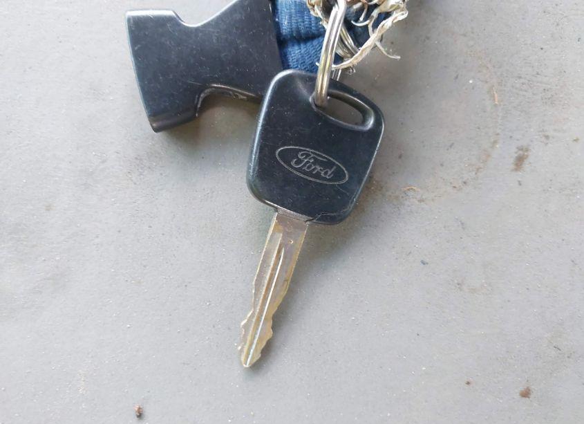 Photo 11 of 2002 Ford F-150 LARIAT/XLT (VIN 1FTRW08L62KC52413)