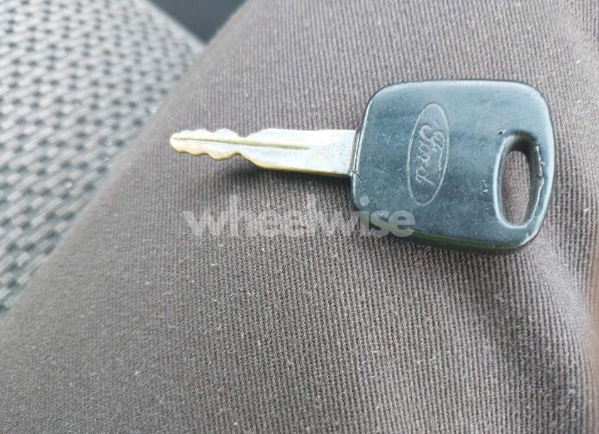 Photo 11 of 2002 Ford F-150 LARIAT/XLT (VIN 1FTRW08L62KC77375)