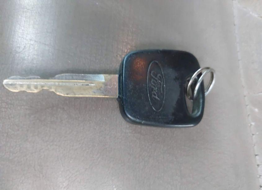 Photo 11 of 2003 Ford F-150 LARIAT/XLT (VIN 1FTRW08L63KA18810)