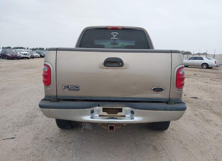 Photo 16 of 2003 Ford F-150 LARIAT/XLT (VIN 1FTRW08L63KA18810)