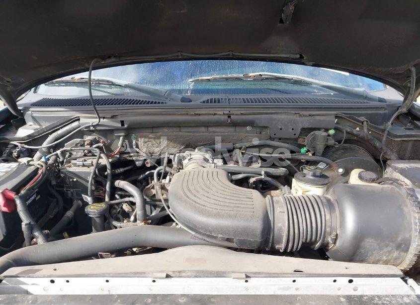 Photo 10 of 2003 Ford F-150 LARIAT/XLT (VIN 1FTRW08L63KB49817)