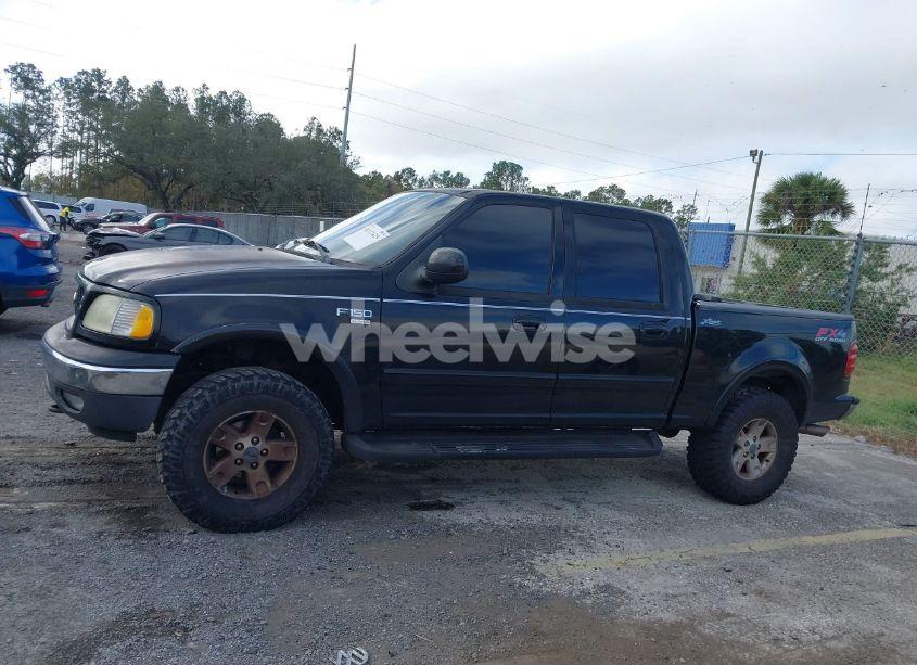 Photo 13 of 2003 Ford F-150 LARIAT/XLT (VIN 1FTRW08L63KB49817)