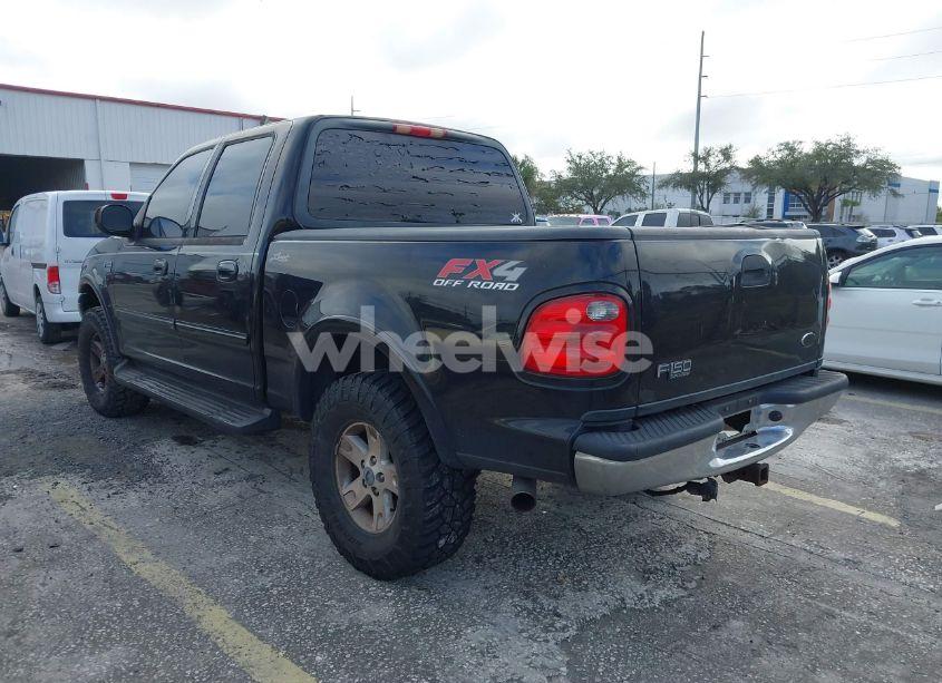 Photo 3 of 2003 Ford F-150 LARIAT/XLT (VIN 1FTRW08L63KB49817)