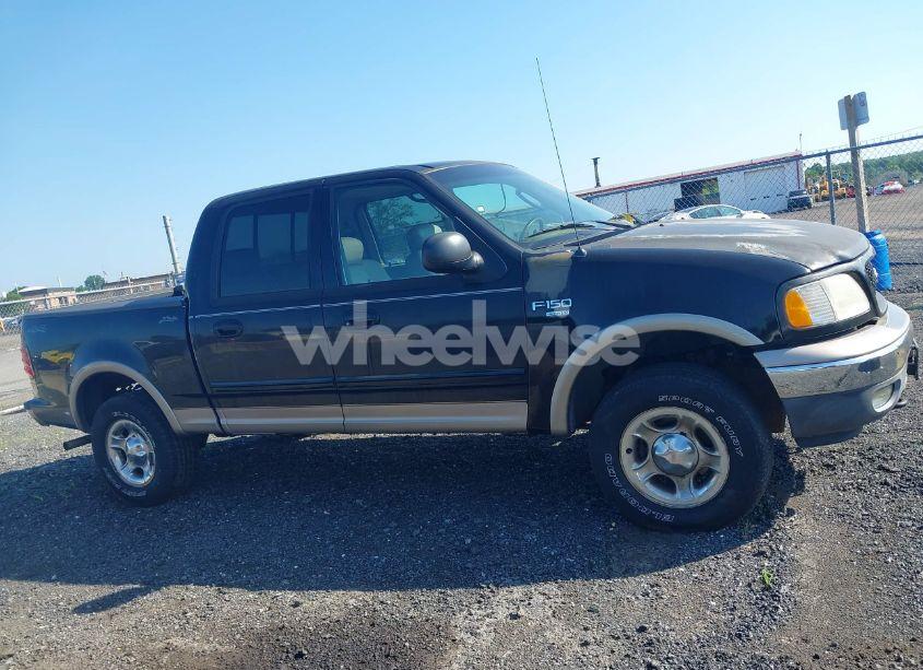 Photo 13 of 2003 Ford F-150 LARIAT/XLT (VIN 1FTRW08L63KC51053)