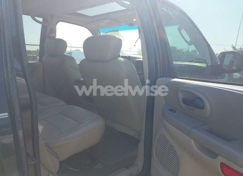 Photo 8 of 2003 Ford F-150 LARIAT/XLT (VIN 1FTRW08L63KC51053)