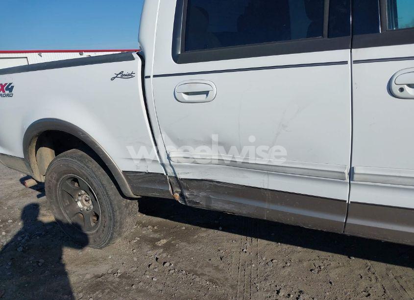 Photo 6 of 2003 Ford F-150 LARIAT/XLT (VIN 1FTRW08L63KD15656)