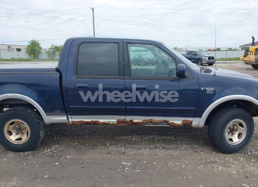 Photo 13 of 2003 Ford F-150 LARIAT/XLT (VIN 1FTRW08L63KD55851)