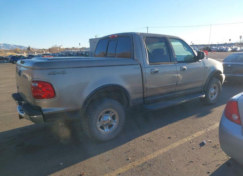 Photo 4 of 2001 Ford F150 SUPERCREW (VIN 1FTRW08L71KC06247)