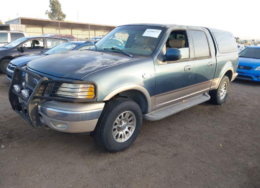 Photo 2 of 2001 Ford F-150 KING RANCH EDITION/LARIAT/XLT (VIN 1FTRW08L71KF90904)