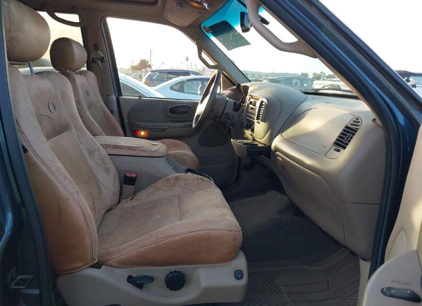 Photo 5 of 2001 Ford F-150 KING RANCH EDITION/LARIAT/XLT (VIN 1FTRW08L71KF90904)