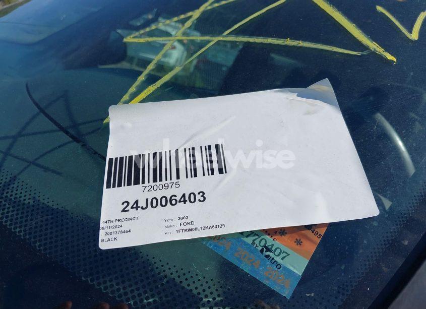 Photo 9 of 2002 Ford F-150 LARIAT/XLT (VIN 1FTRW08L72KA83129)