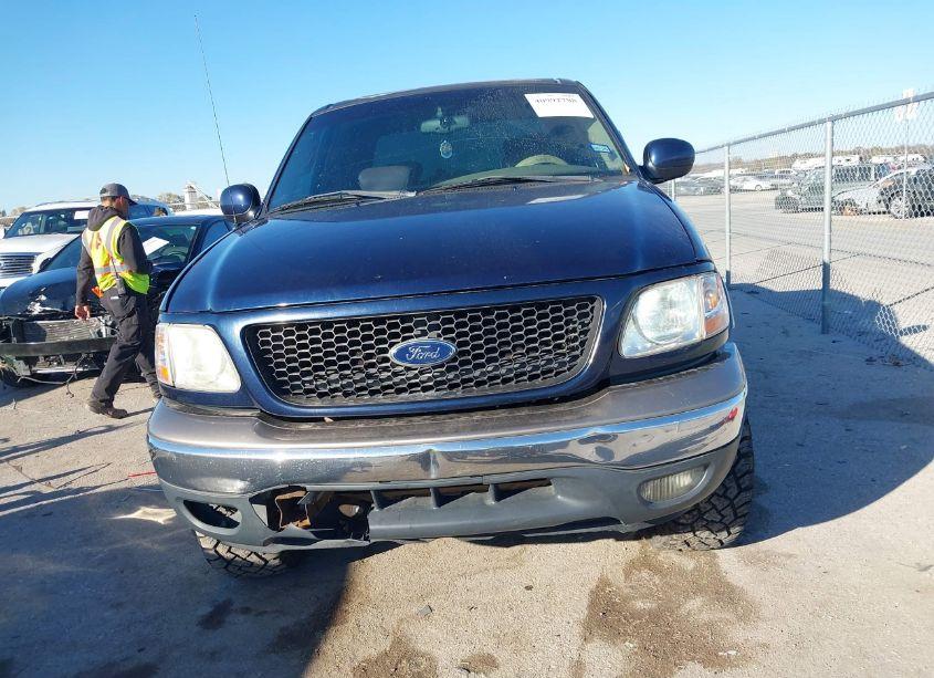 Photo 12 of 2002 Ford F-150 LARIAT/XLT (VIN 1FTRW08L72KB17344)