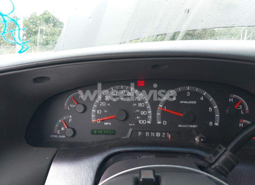 Photo 7 of 2002 Ford F-150 LARIAT/XLT (VIN 1FTRW08L72KD27457)