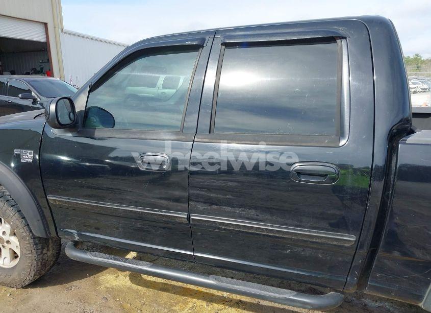 Photo 14 of 2003 Ford F-150 LARIAT/XLT (VIN 1FTRW08L73KB41905)