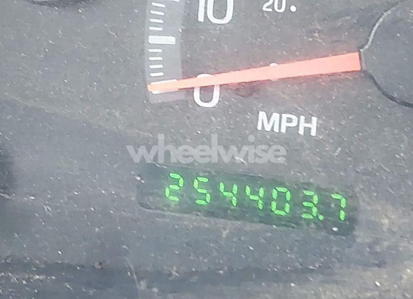 Photo 15 of 2003 Ford F-150 LARIAT/XLT (VIN 1FTRW08L73KB41905)