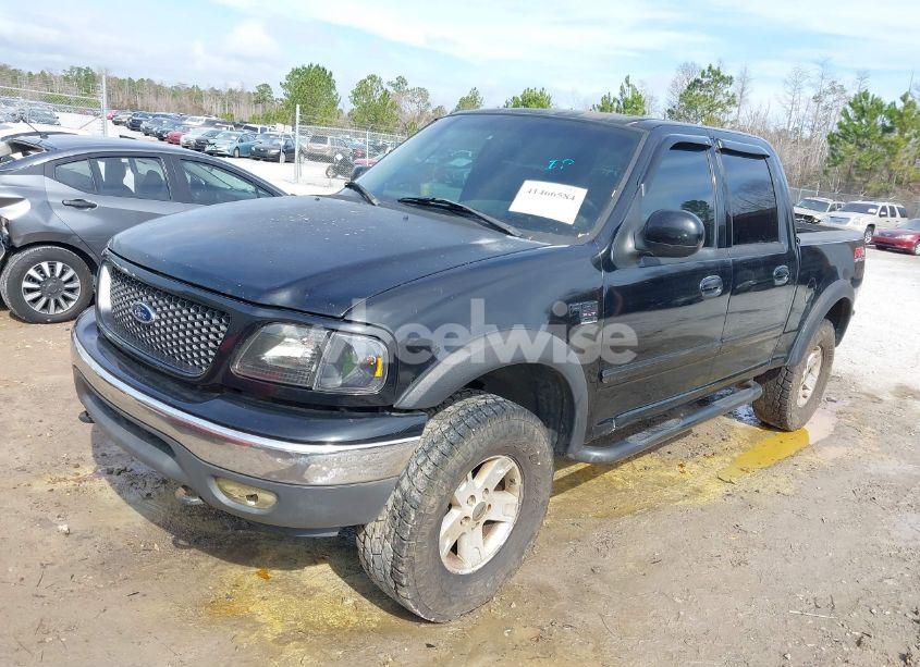 Photo 2 of 2003 Ford F-150 LARIAT/XLT (VIN 1FTRW08L73KB41905)