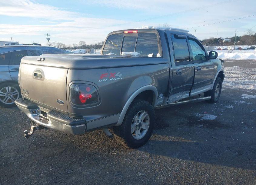 Photo 4 of 2003 Ford F-150 LARIAT/XLT (VIN 1FTRW08L73KB72734)