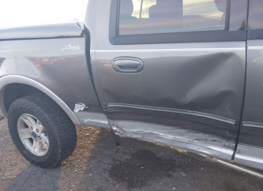 Photo 6 of 2003 Ford F-150 LARIAT/XLT (VIN 1FTRW08L73KB72734)