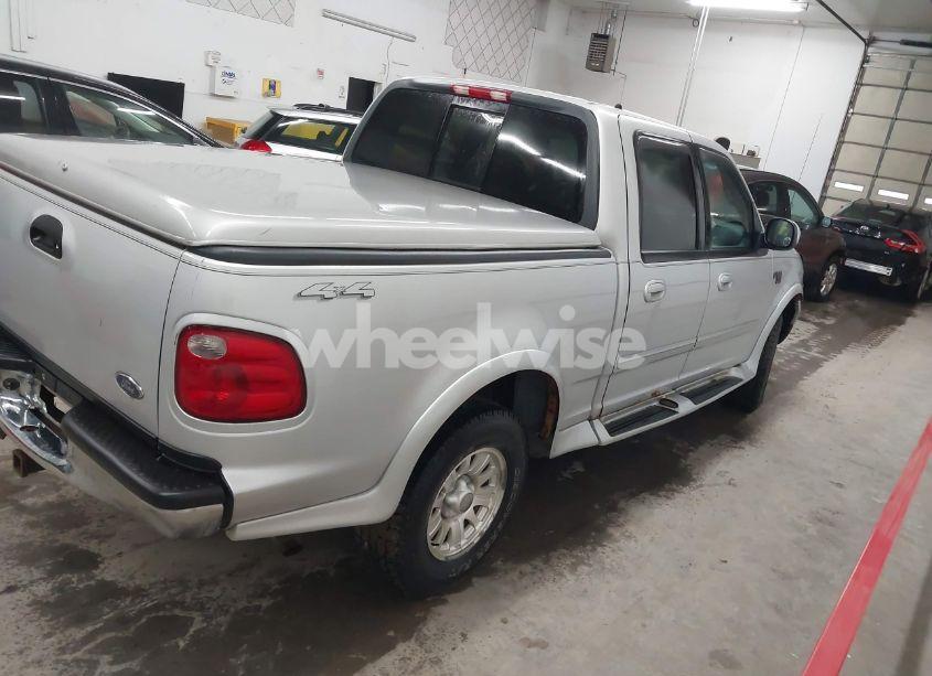 Photo 4 of 2001 Ford F-150 KING RANCH EDITION/LARIAT/XLT (VIN 1FTRW08L81KF19212)