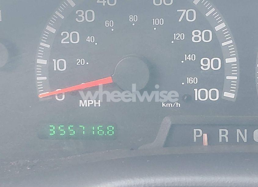 Photo 15 of 2002 Ford F-150 LARIAT/XLT (VIN 1FTRW08L82KC85249)