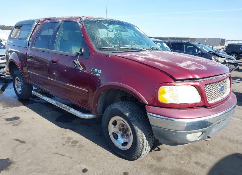 2003 Ford F-150 LARIAT/XLT (VIN 1FTRW08L83KB20822) main photo