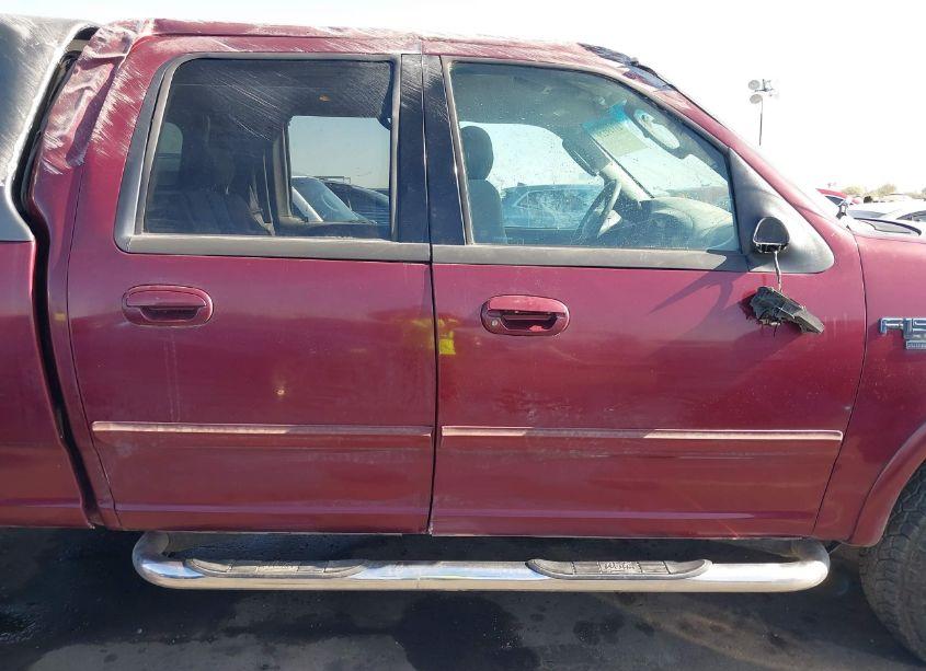 Photo 13 of 2003 Ford F-150 LARIAT/XLT (VIN 1FTRW08L83KB20822)