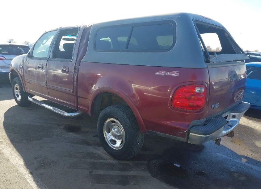 Photo 3 of 2003 Ford F-150 LARIAT/XLT (VIN 1FTRW08L83KB20822)