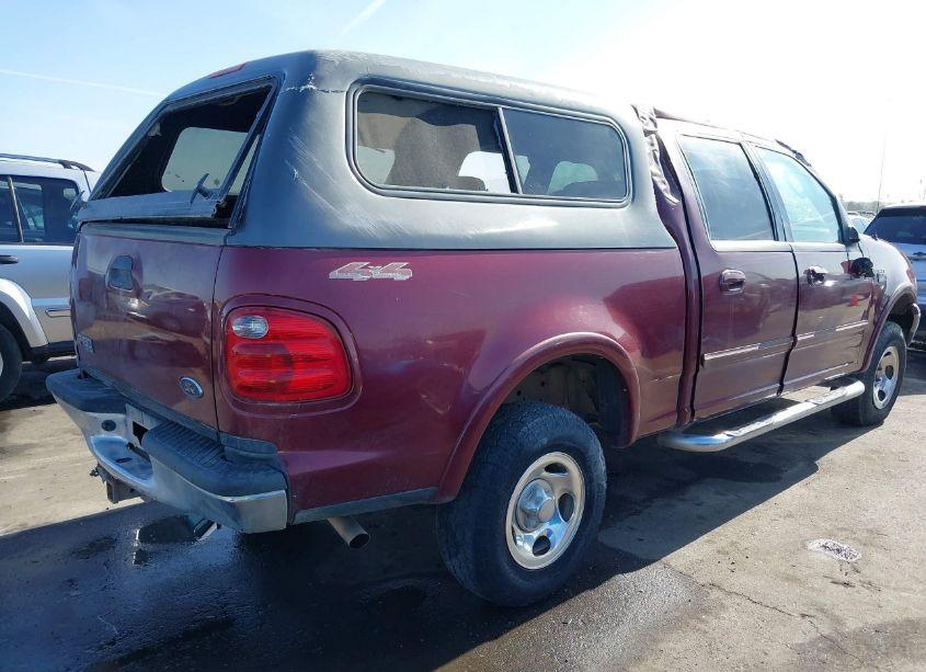 Photo 4 of 2003 Ford F-150 LARIAT/XLT (VIN 1FTRW08L83KB20822)