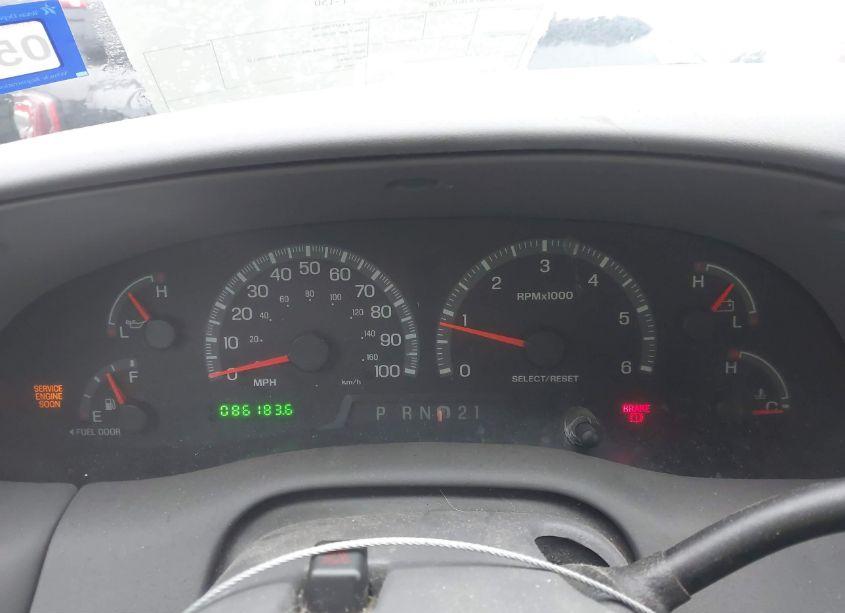 Photo 16 of 2003 Ford F-150 LARIAT/XLT (VIN 1FTRW08L83KB25728)