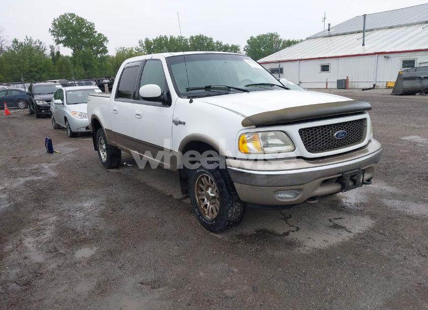2003 Ford F-150 LARIAT/XLT (VIN 1FTRW08L83KB71110) main photo