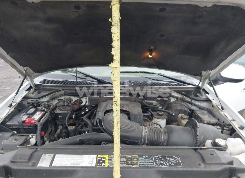 Photo 10 of 2003 Ford F-150 LARIAT/XLT (VIN 1FTRW08L83KB71110)