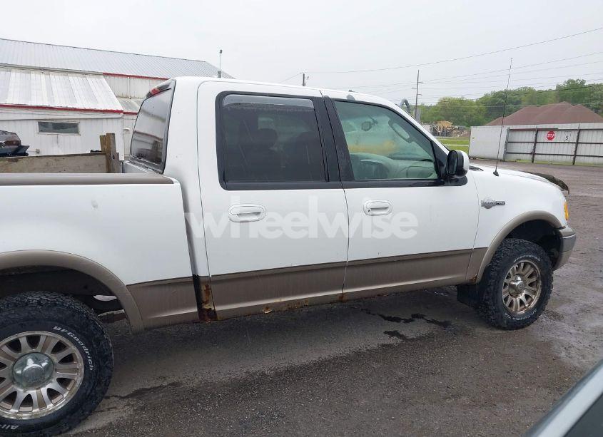 Photo 13 of 2003 Ford F-150 LARIAT/XLT (VIN 1FTRW08L83KB71110)