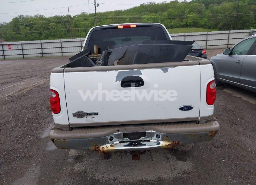 Photo 16 of 2003 Ford F-150 LARIAT/XLT (VIN 1FTRW08L83KB71110)