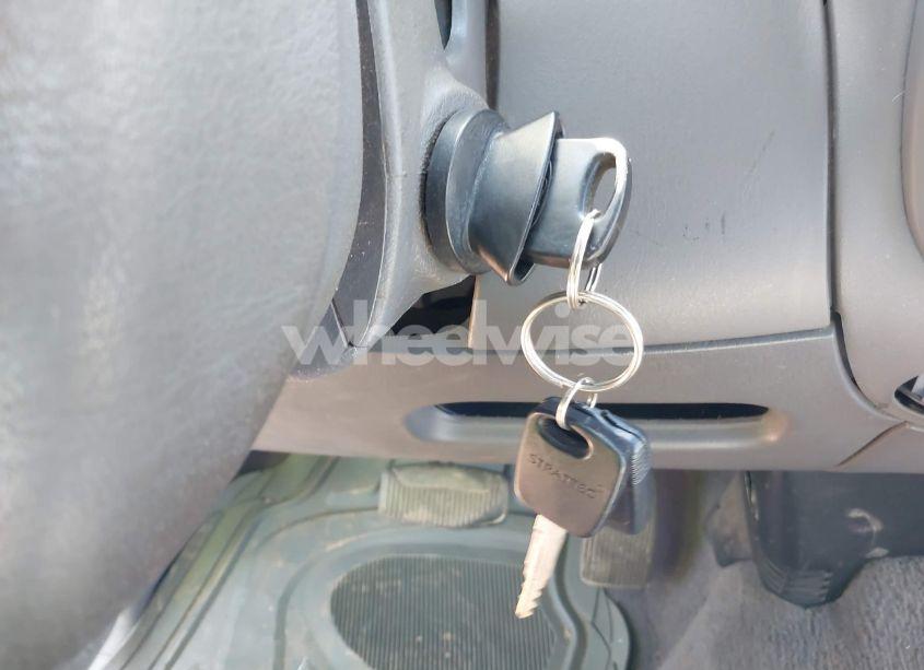 Photo 11 of 2003 Ford F-150 LARIAT/XLT (VIN 1FTRW08L83KC00394)