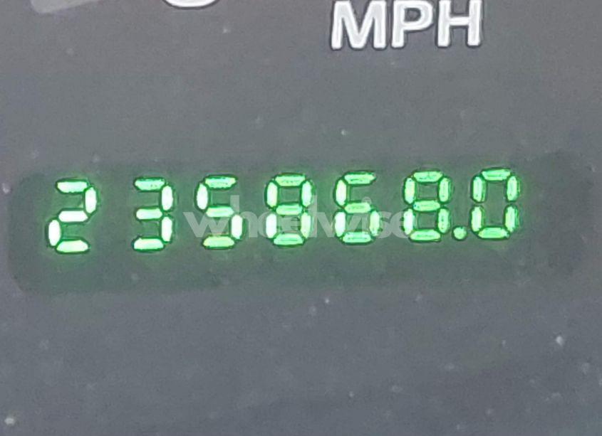 Photo 15 of 2003 Ford F-150 LARIAT/XLT (VIN 1FTRW08L83KC00394)