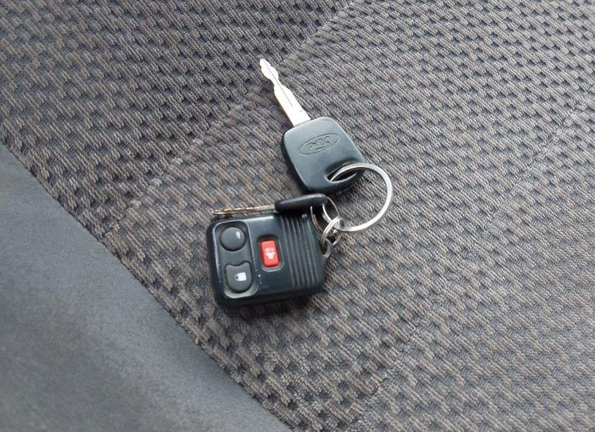 Photo 11 of 2003 Ford F-150 LARIAT/XLT (VIN 1FTRW08L83KD24892)