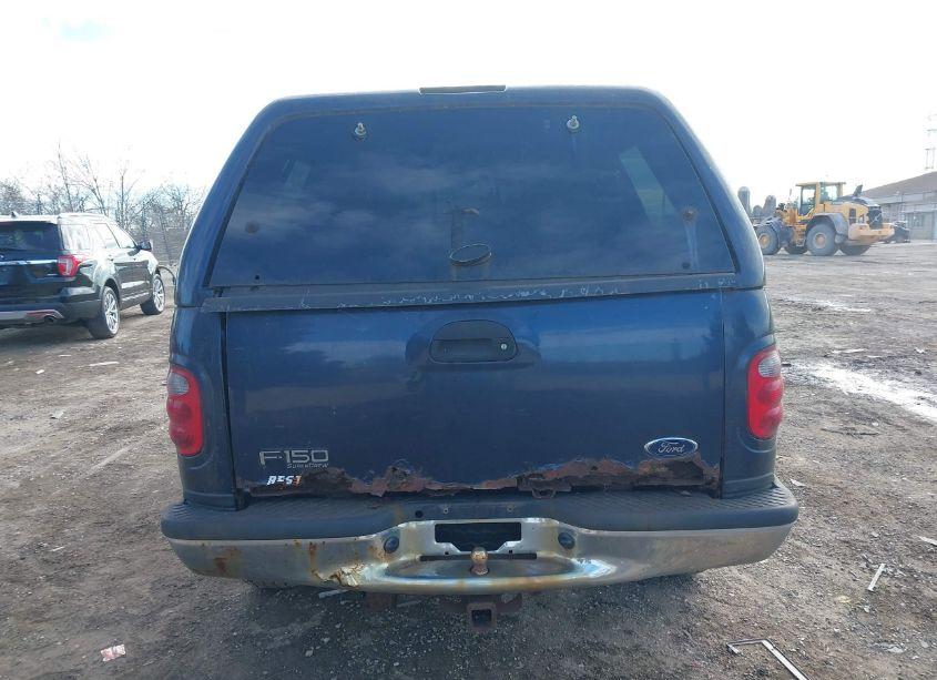 Photo 16 of 2003 Ford F-150 LARIAT/XLT (VIN 1FTRW08L83KD24892)