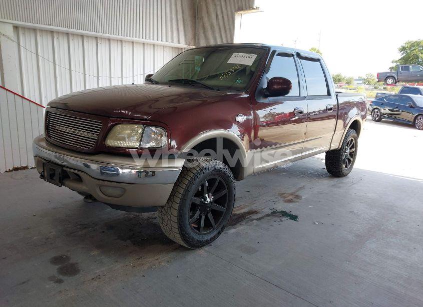 Photo 2 of 2001 Ford F-150 KING RANCH EDITION/LARIAT/XLT (VIN 1FTRW08L91KA85396)