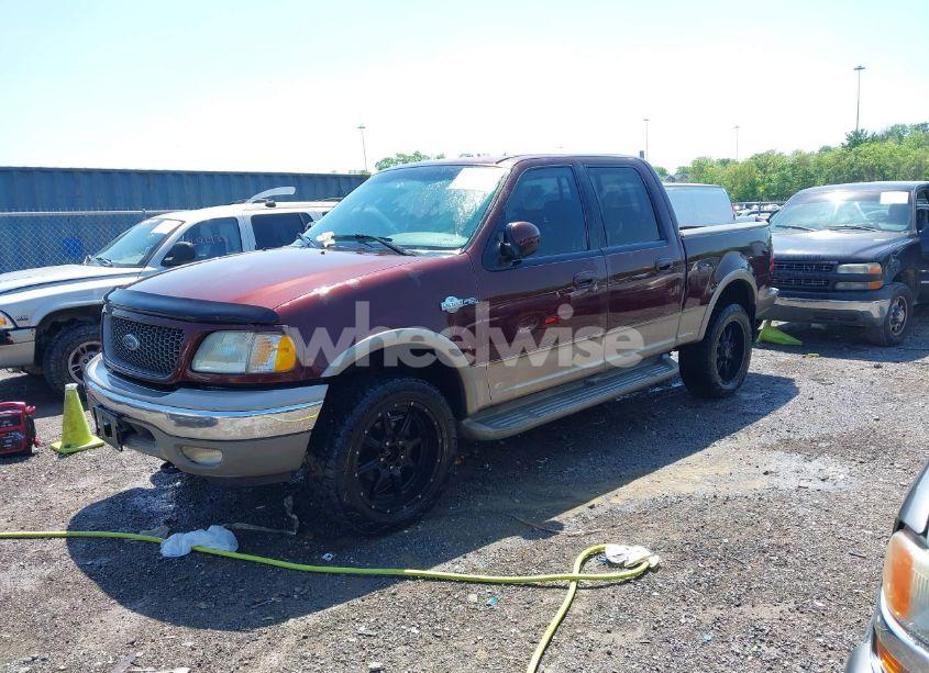 Photo 2 of 2002 Ford F-150 LARIAT/XLT (VIN 1FTRW08L92KA03488)