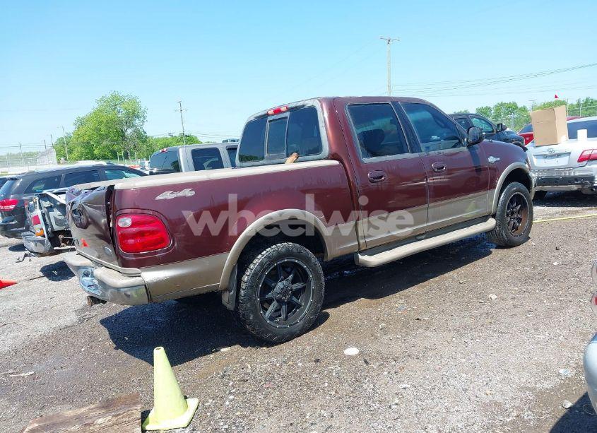 Photo 4 of 2002 Ford F-150 LARIAT/XLT (VIN 1FTRW08L92KA03488)