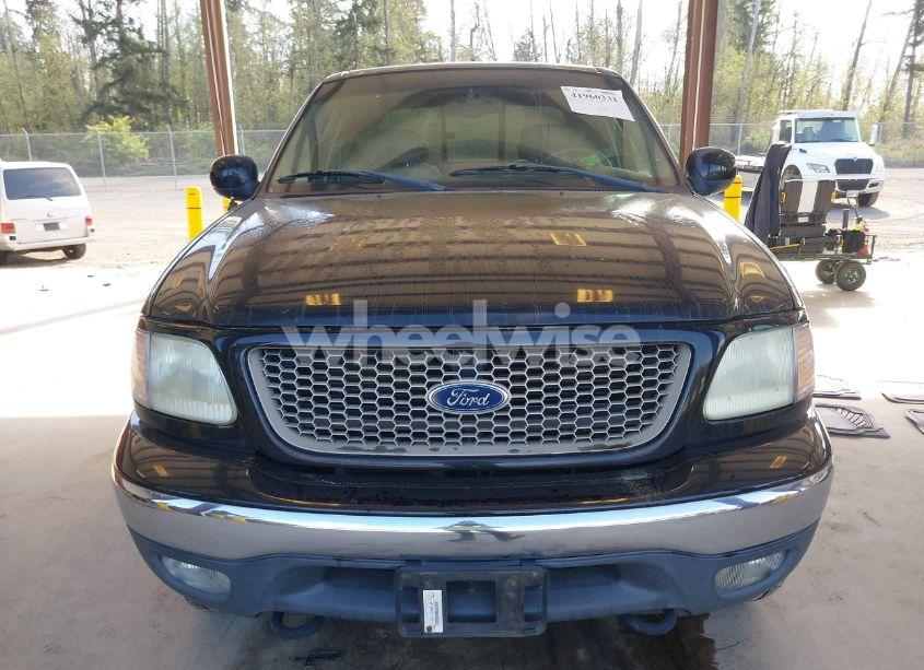 Photo 12 of 2002 Ford F-150 LARIAT/XLT (VIN 1FTRW08L92KD75087)